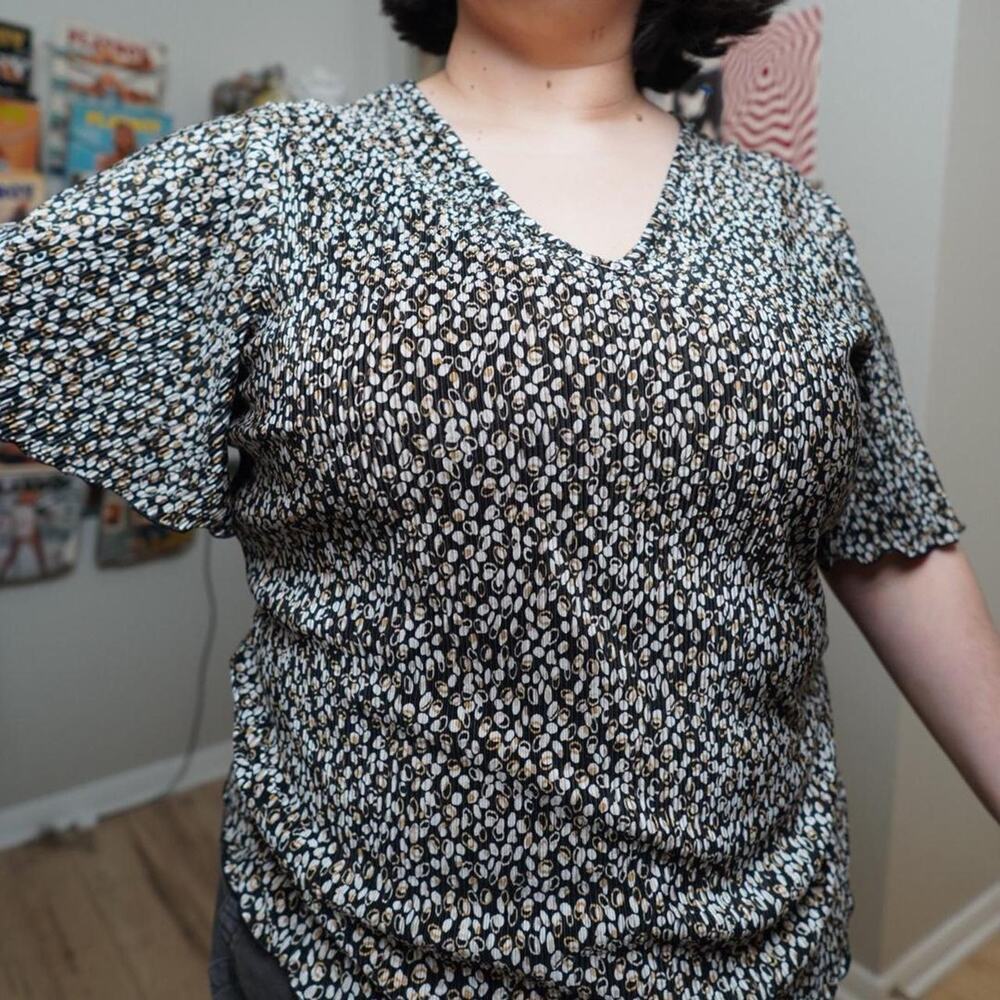 Black White Dot Print Pleated Blouse V-Neck Flowy Boho Plus Size XXL